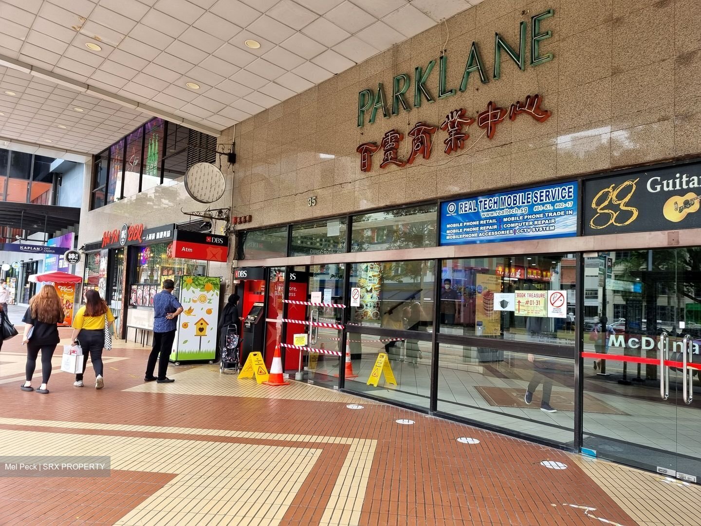 Parklane Shopping Mall (D7), Retail #456251001